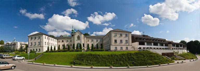 kampus_Dewajtis1